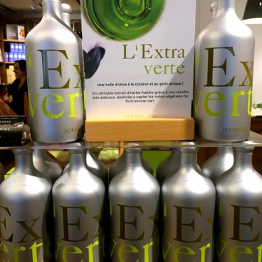 <h3>Un autre regard sur l&rsquo;huile d&rsquo;olive</h3><h4>Un petit tour chez OLIVIERS & CO</h4>