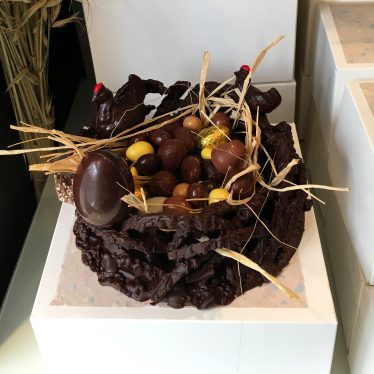 <h3><b>JICARA CHOCOLAT</b></h3><h4>Quand le cacao devient un outil artistique !</h4>